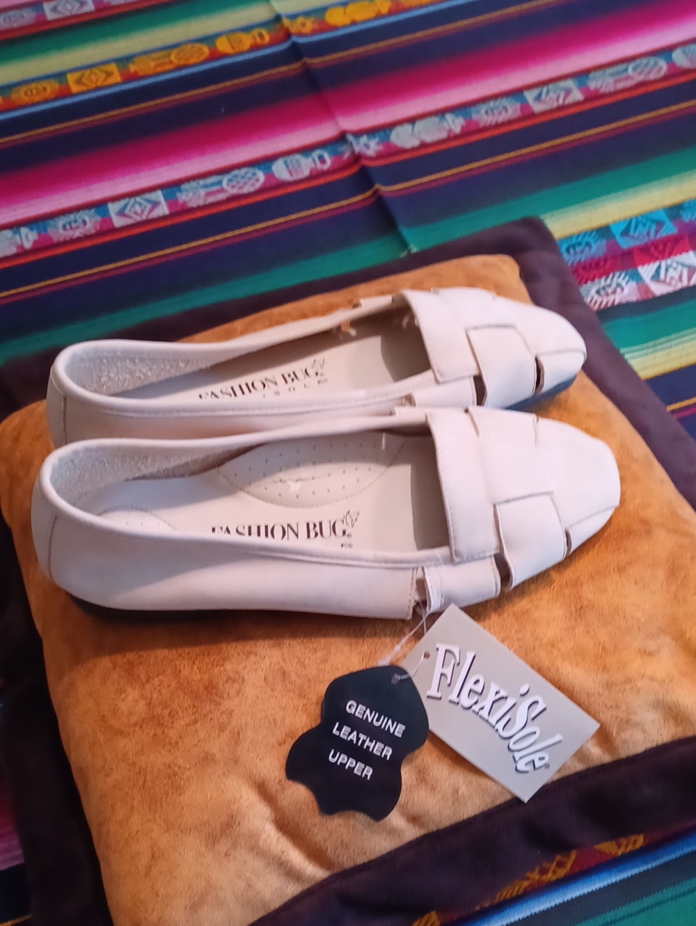 Fashion Bug White/Cream Women's Leather Slip-On Loafers